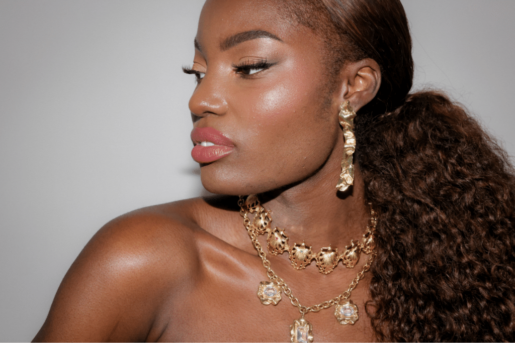 NASHROW: The Jewelry Box for Bold Self-Expression