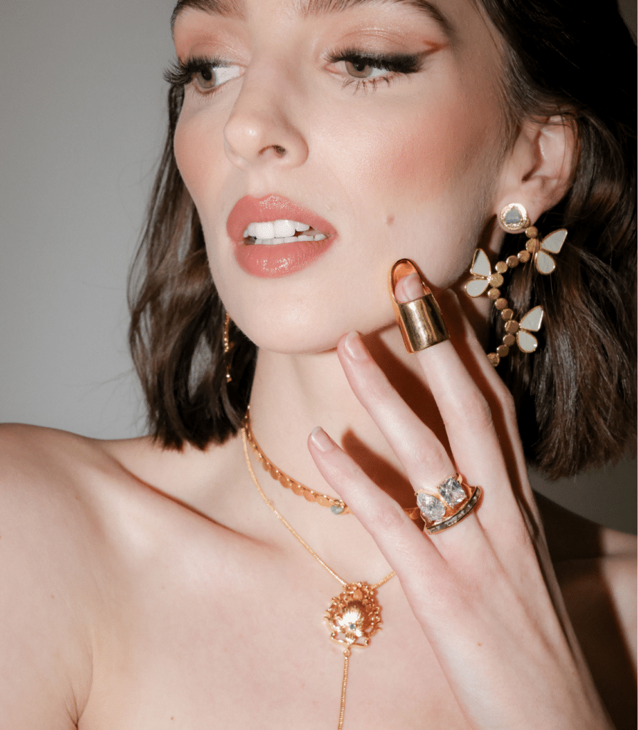 NASHROW: The Jewelry Box for Bold Self-Expression