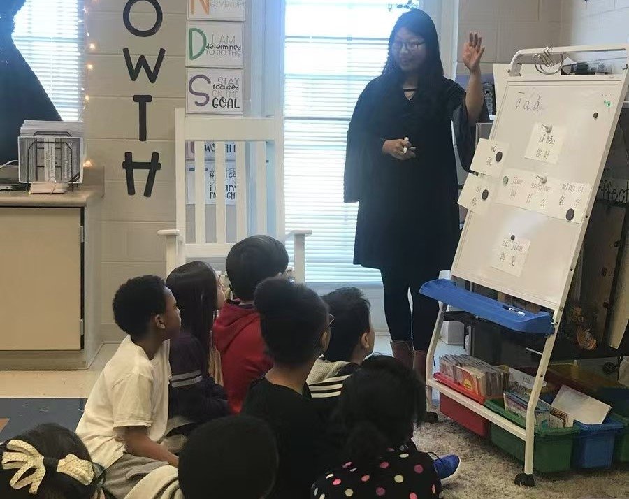 Bridging Cultures Through Language: Stories of Educator Yuling Wang Teaching Chinese in America