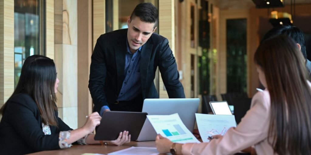 What Data Brokers Are and How They Operate? - US Insider