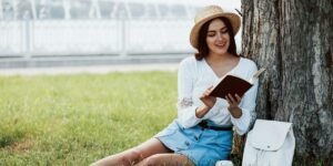 Romantasy Is the BookTok Genre Redefining U.S. Publishing