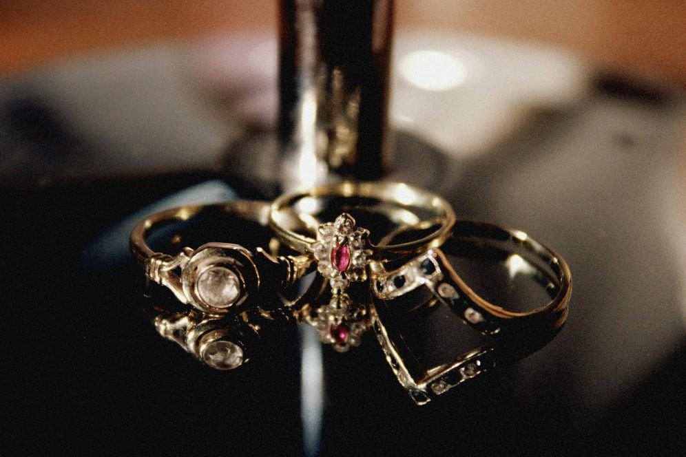 The Expert's Cut: How Precision Cutting Maximizes the Sparkle of a Lab-Grown Stone