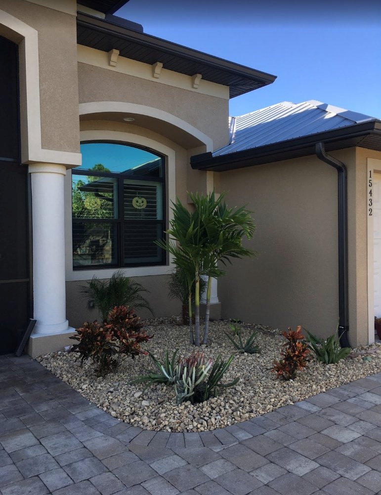 Kustomized Kurbing Redefines Outdoor Surfaces with Custom Paver Installation in Southwest Florida