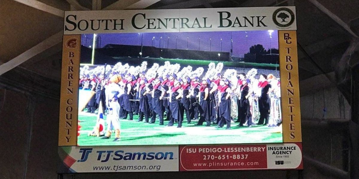 Creative Ways Schools Can Use a Video Display Beyond Game Day