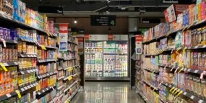 What Happens When a Regional Grocery Chain Goes National