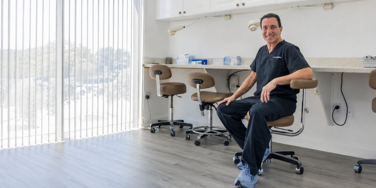 Medical Education and Early Clinical Development in Hair Restoration Surgery During the Late 1990s