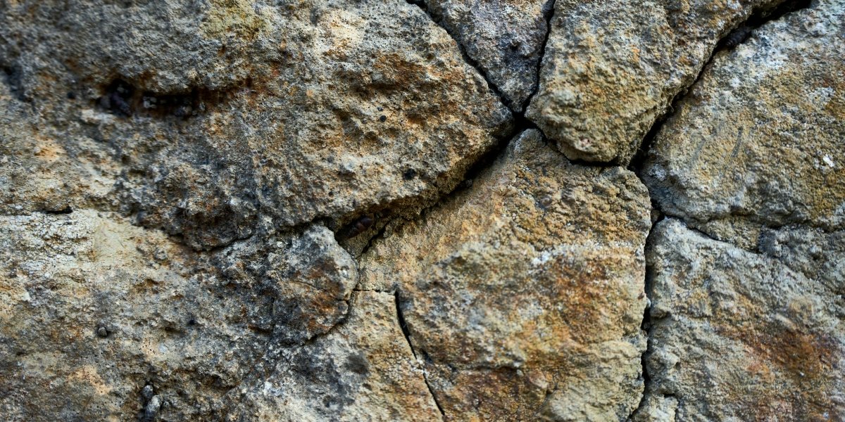 Rock Popper for Controlled Rock Fracturing